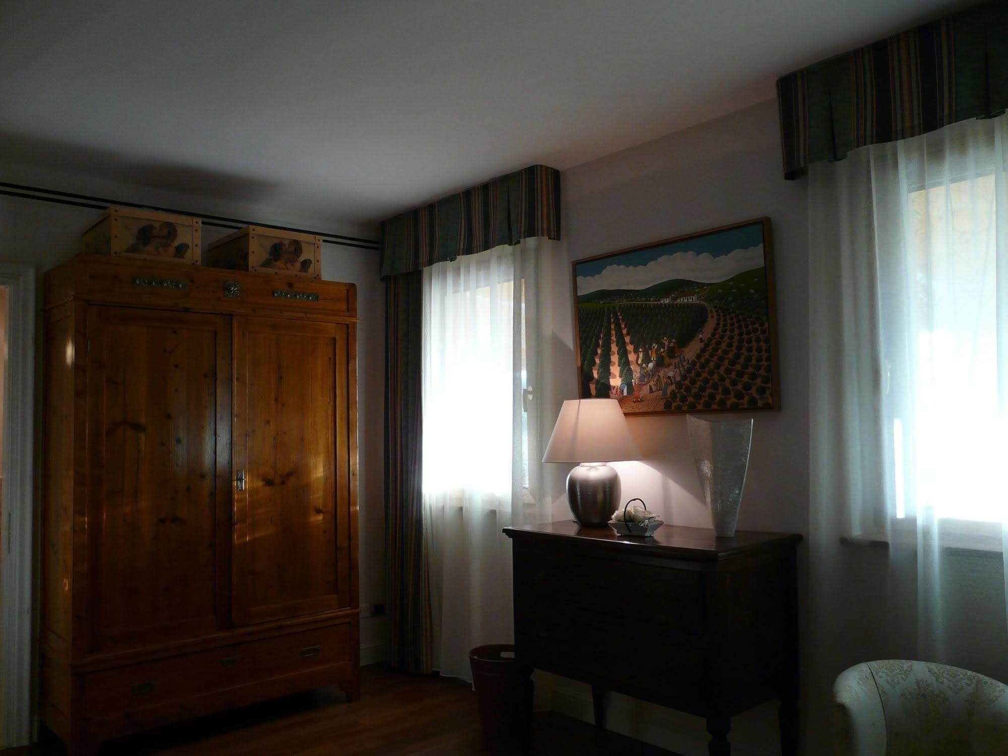 Casa di campagna L'antigo Granaro Agugliano
